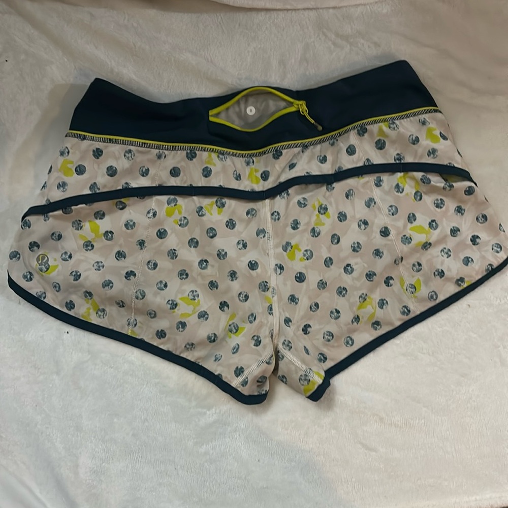 Lululemon, size 8